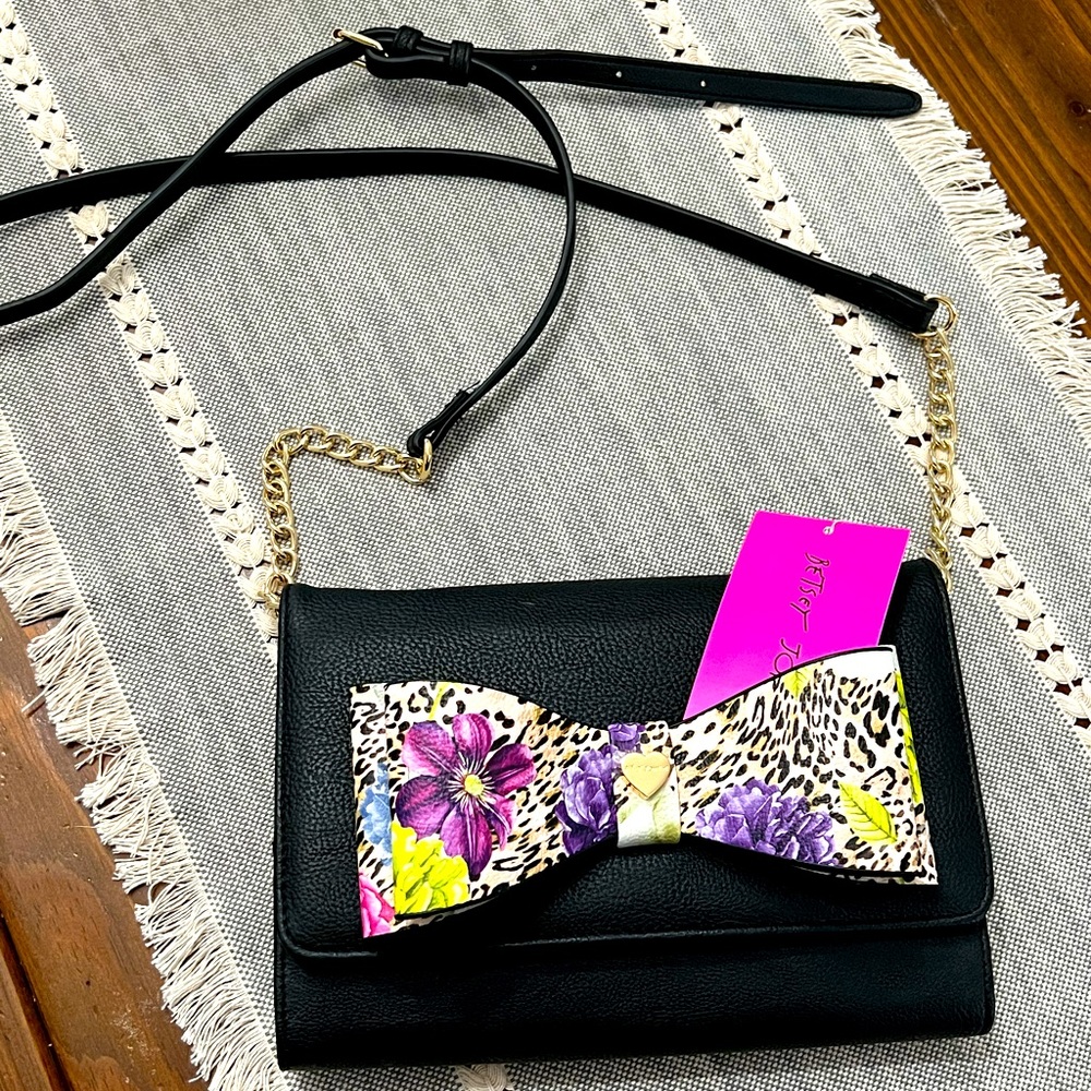 NWT Betsy Johnson Crossbody Purse